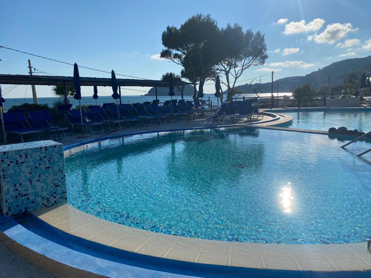 Апарт готель Terme Olympus Barano d'Ischia Екстер'єр фото